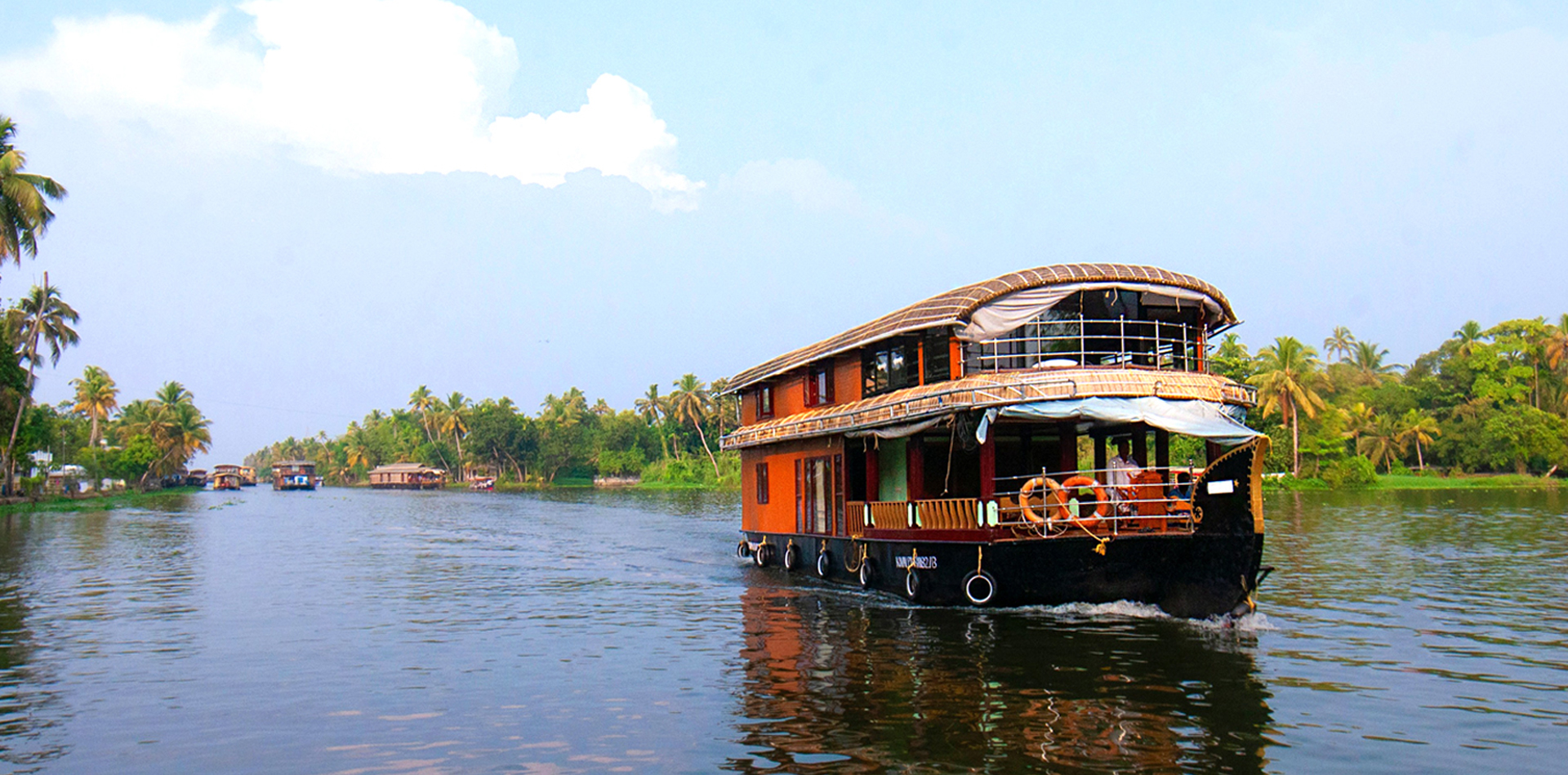 Houseboat tour Alappuzha